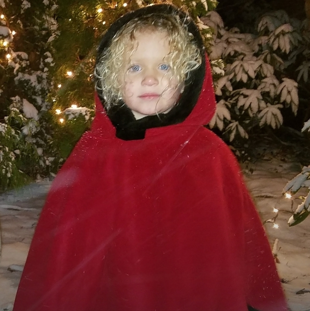 Little girls shawl and muff
